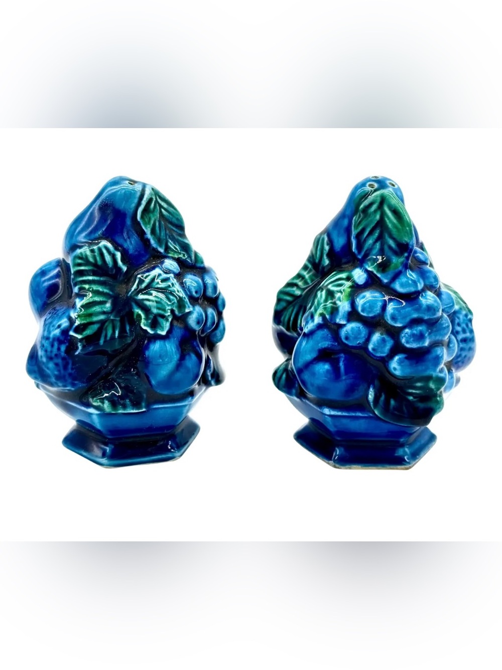 Inarco Blue Mood Indigo Majolica Fruit Topiary
Salt & Pepper Shaker Set
